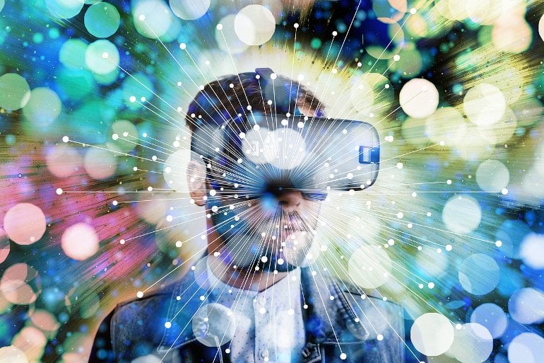 Should You Believe Your Eyes? Not Necessarily in Virtual Reality